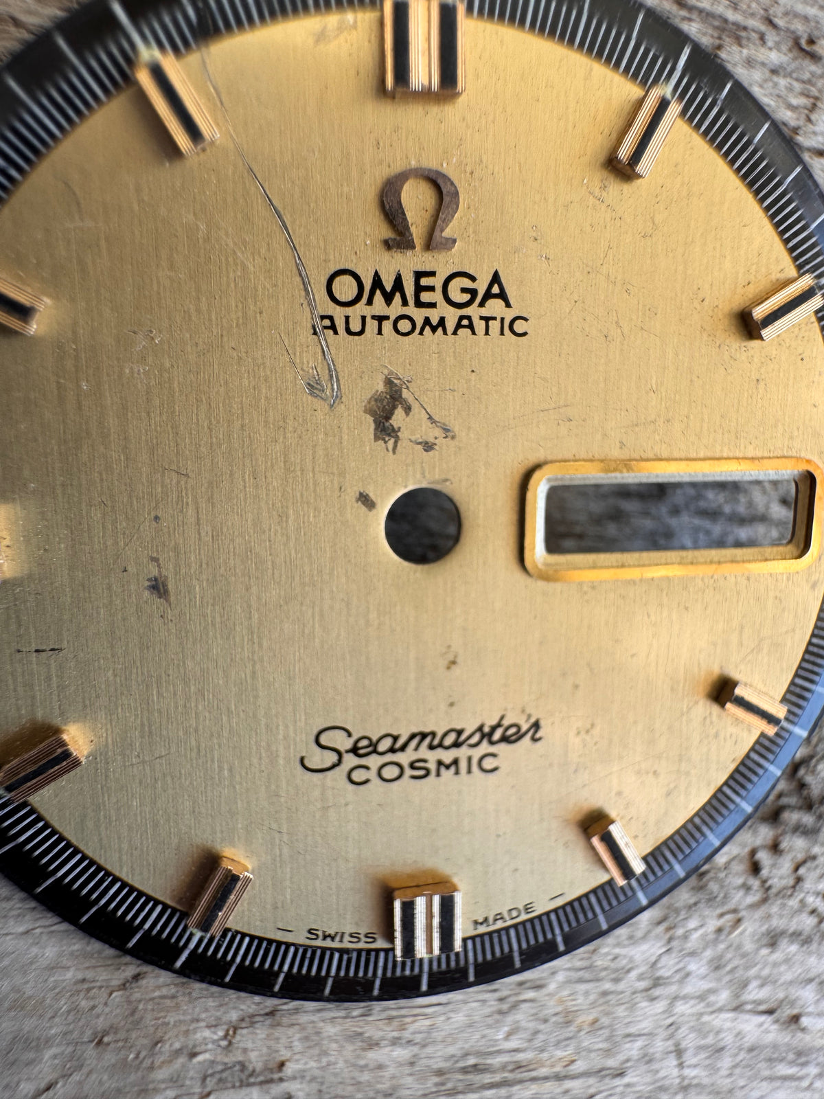 Omega Seamaster Cosmic Vintage Dial – Black Outer Track – Cal. 752 – 30.5 mm