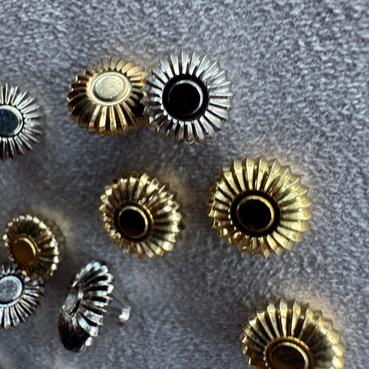 35 Vintage Swiss Louis XV Pocket Watch Crowns – Mixed 6–9mm Lot