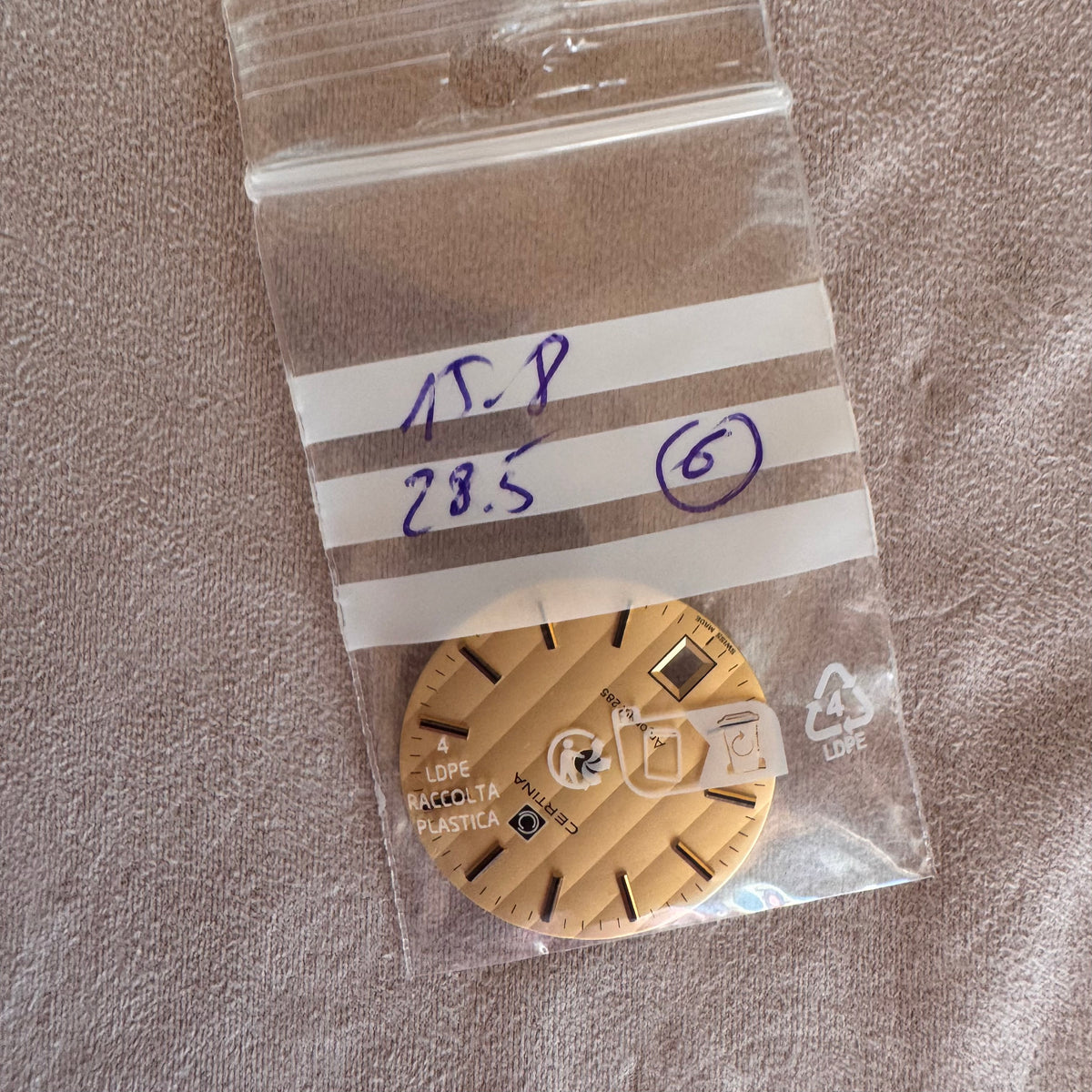 Cadran Certina Argonaut 285 Vintage 28,5 mm – Ton Or – Date à 6h