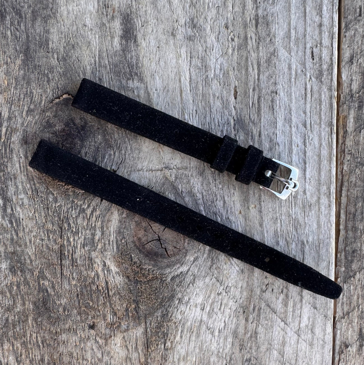 Vintage NOS Omega 8mm Black Suede Leather Watch Strap – Signed Omega Buckle